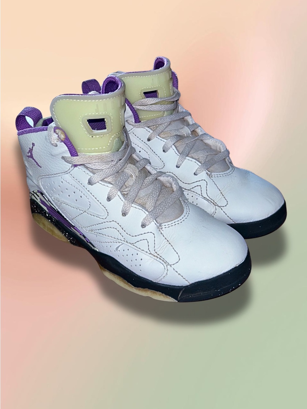 Jordan MVP White Black Raspberry Kids Size 1Y Sneakers DZ5578-109